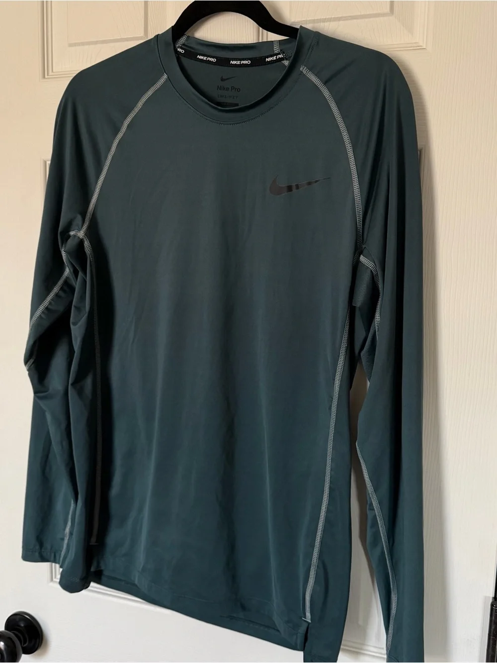 Nike Men's Dri-FIT Tight Long-Sleeve Fitness Top Dark Teal - Medium